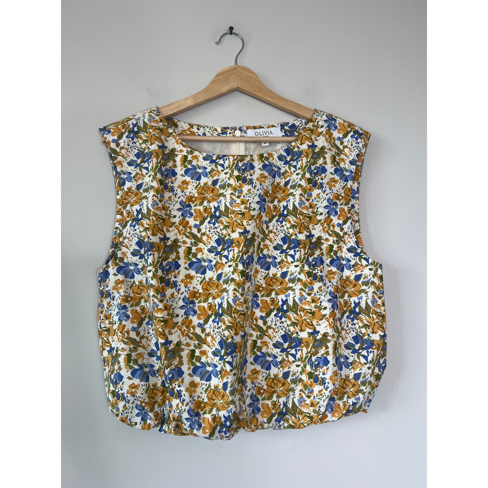 New Olivia By Livro Bubble Cropped Floral Print Top Yellow Size: Medium — image 2 of 7